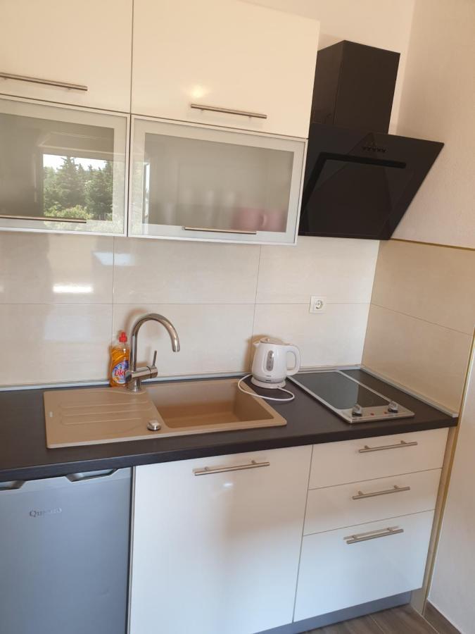 Apartmani Goga Starigrad Paklenica Bagian luar foto