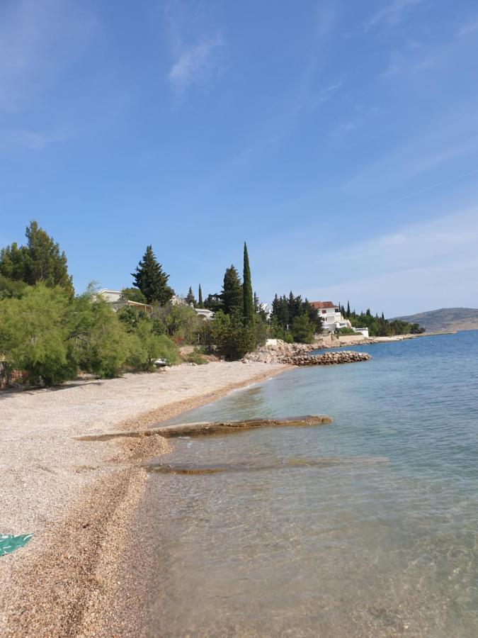 Apartmani Goga Starigrad Paklenica Bagian luar foto