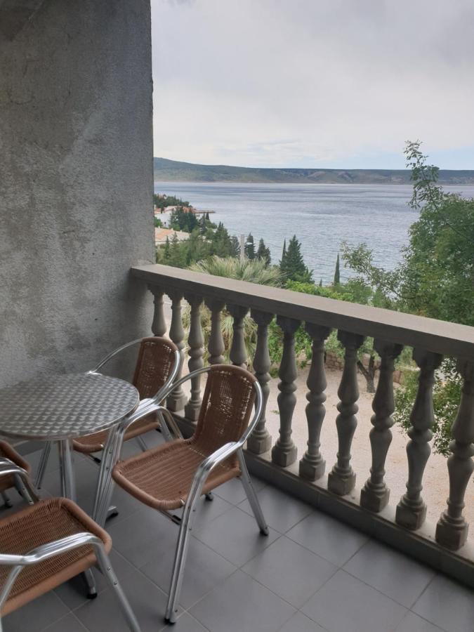 Apartmani Goga Starigrad Paklenica Bagian luar foto