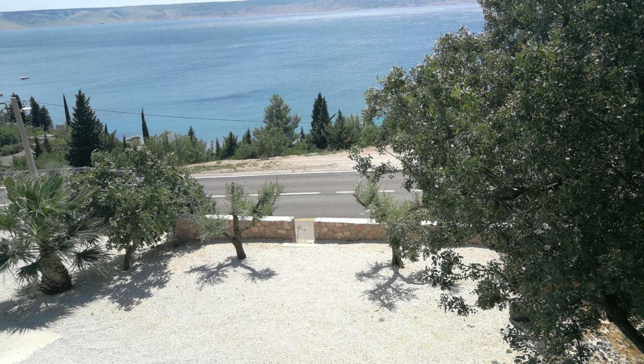 Apartmani Goga Starigrad Paklenica Bagian luar foto